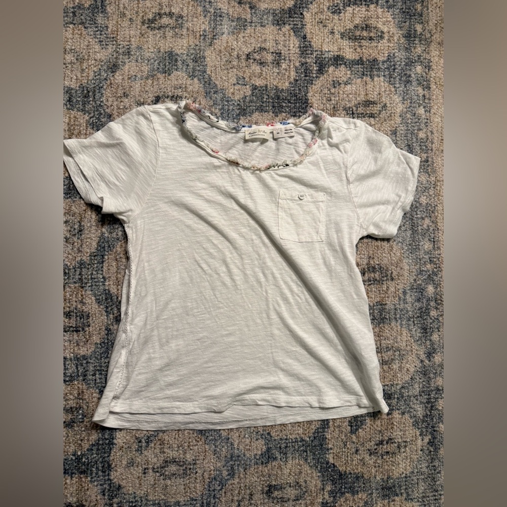 Anthropologie Meadow Rue Tee White XS  Excellent Condition‎